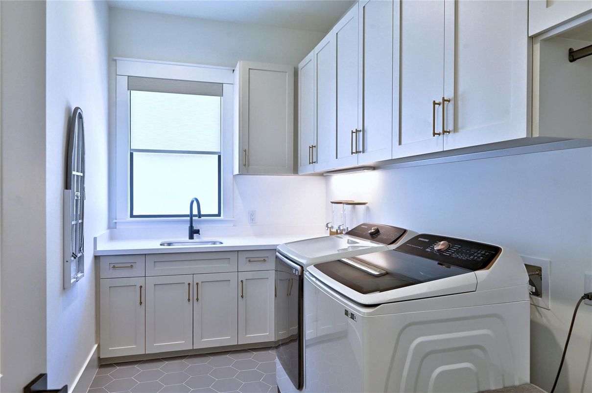 Interior, Kitchen, Washer