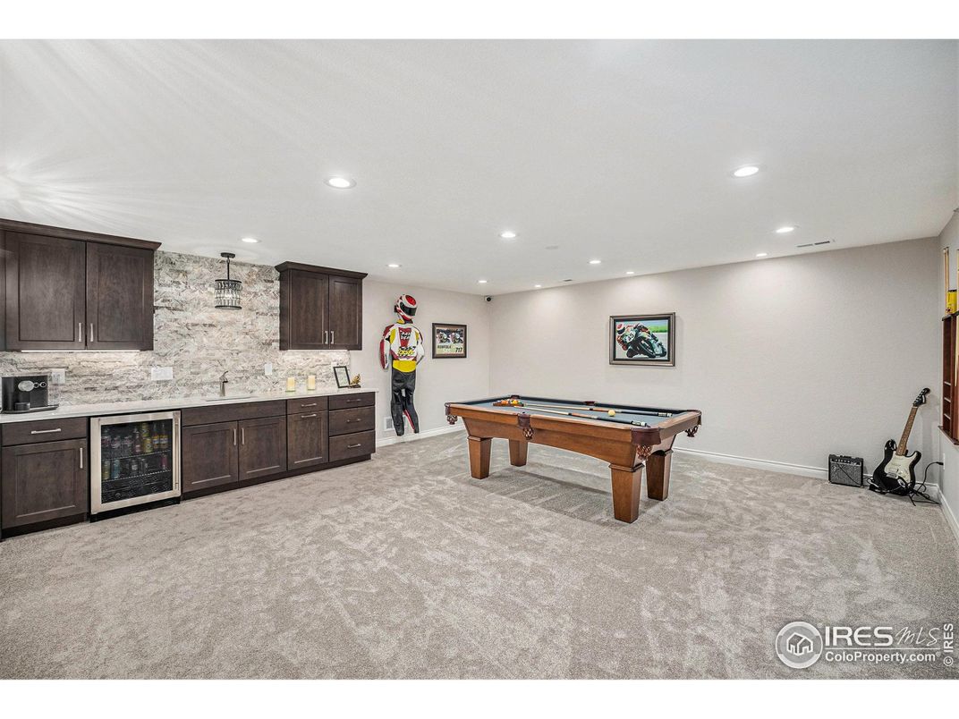 Billiard Table, Game Room, Interior, Recessed Lighting