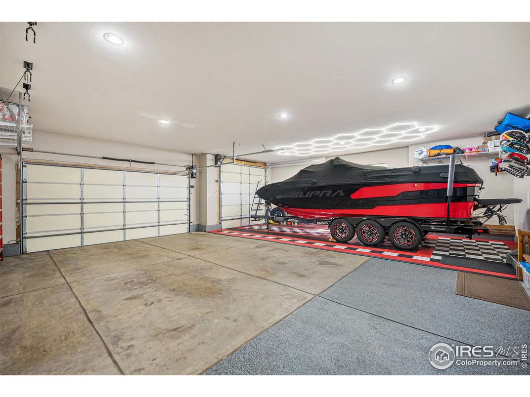Garage, Interior, Recessed Lighting