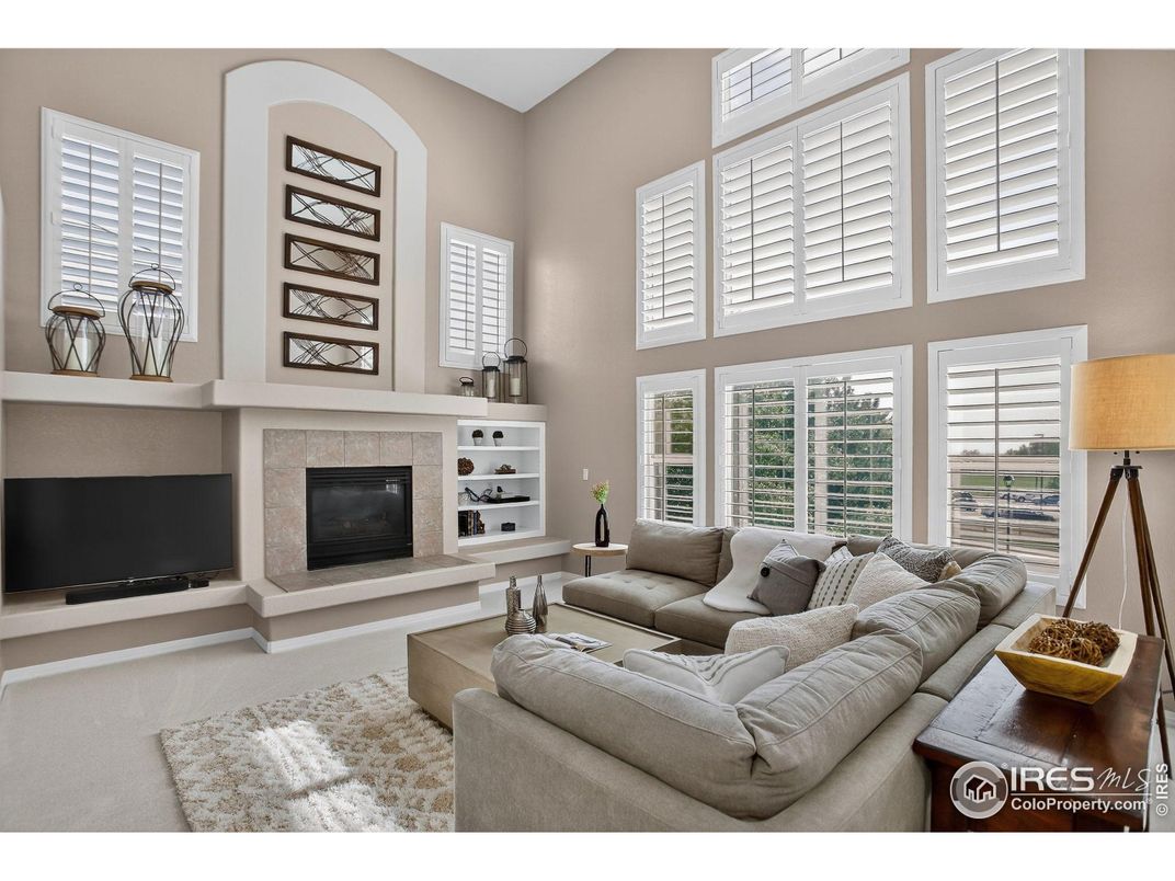 Fireplace, Interior, Living room