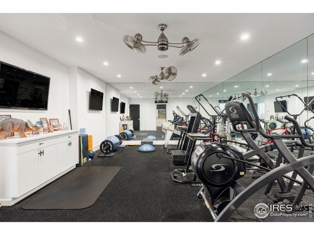 Fitness Equipment, Gym, Interior, Recessed Lighting