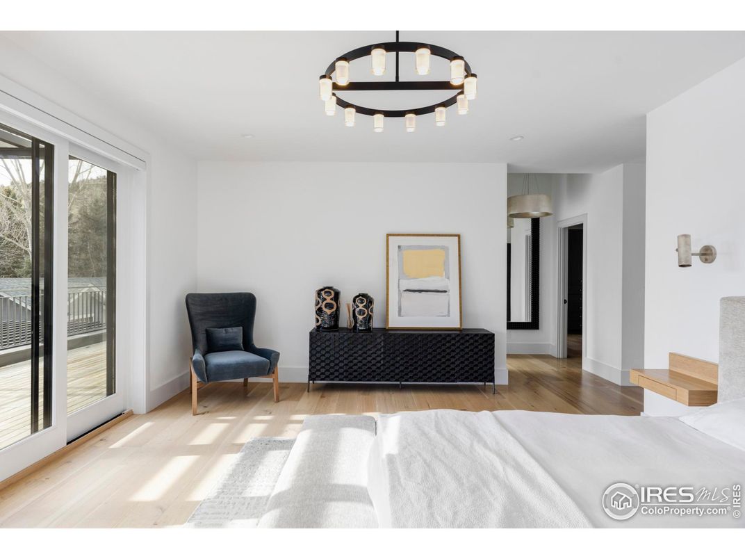 Chandelier, Interior, Wood Texture Flooring