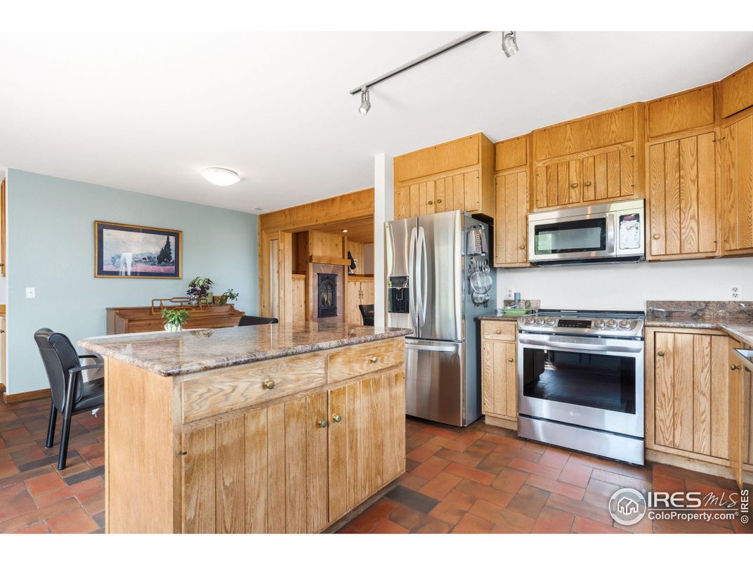 Interior, Kitchen, Stainless Steel Appliances