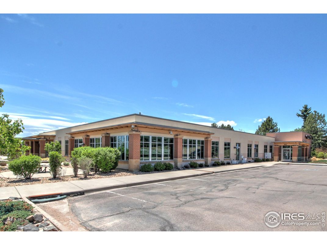 Exterior, Facade, Brick Facade, Modern