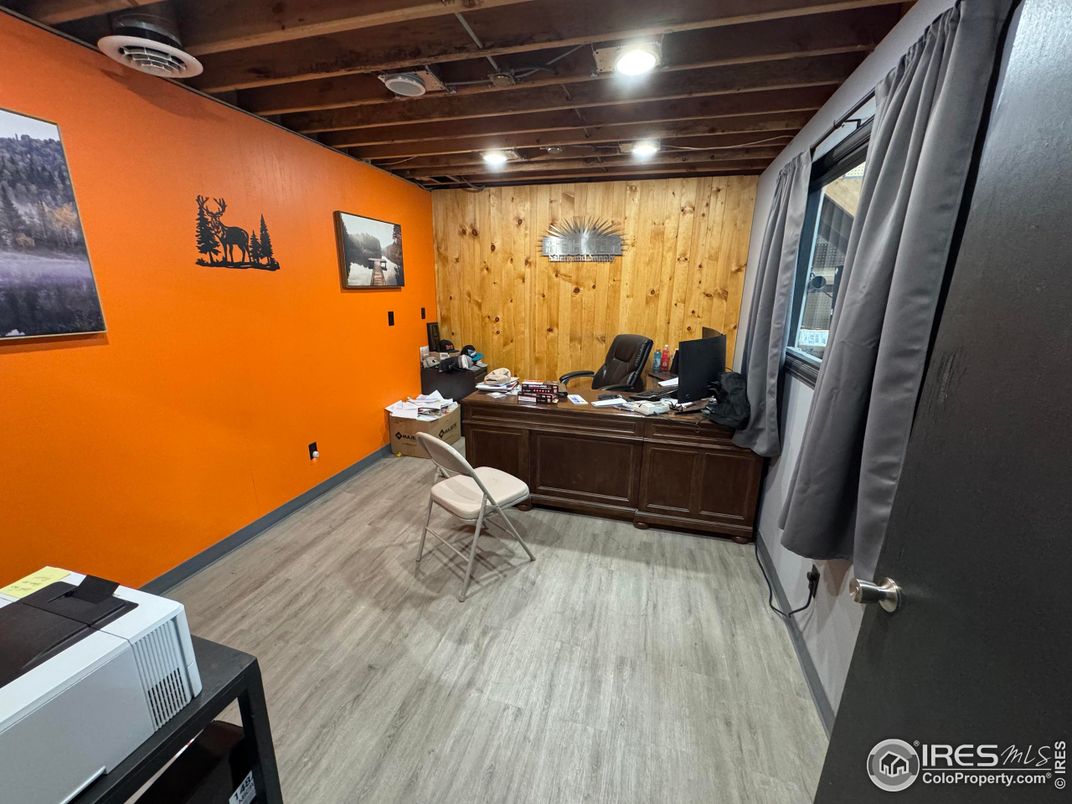 Home Office, Interior, Recessed Lighting, Wooden Beams, Wood Texture Flooring, Wooden Walls