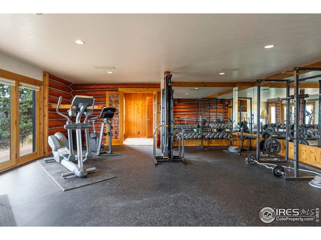 Fitness Equipment, Interior, Recessed Lighting