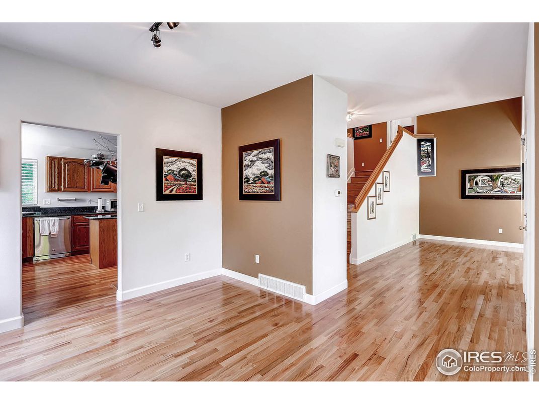 Backyard, Detached Garage, Exterior