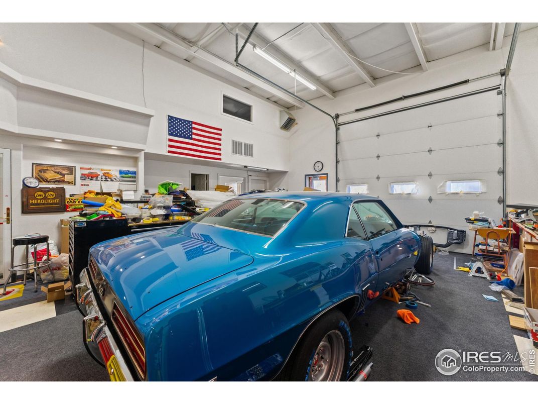 Garage, Interior, Recessed Lighting