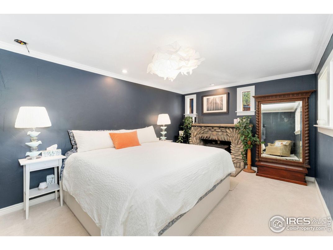 Bedroom, Fireplace, Interior, Recessed Lighting