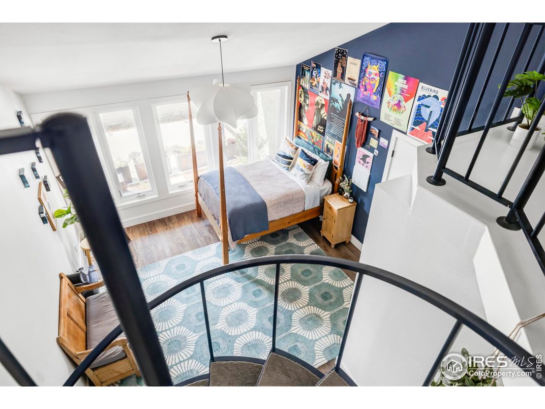 Bedroom, Interior, Pendant Lights, Wood Texture Flooring