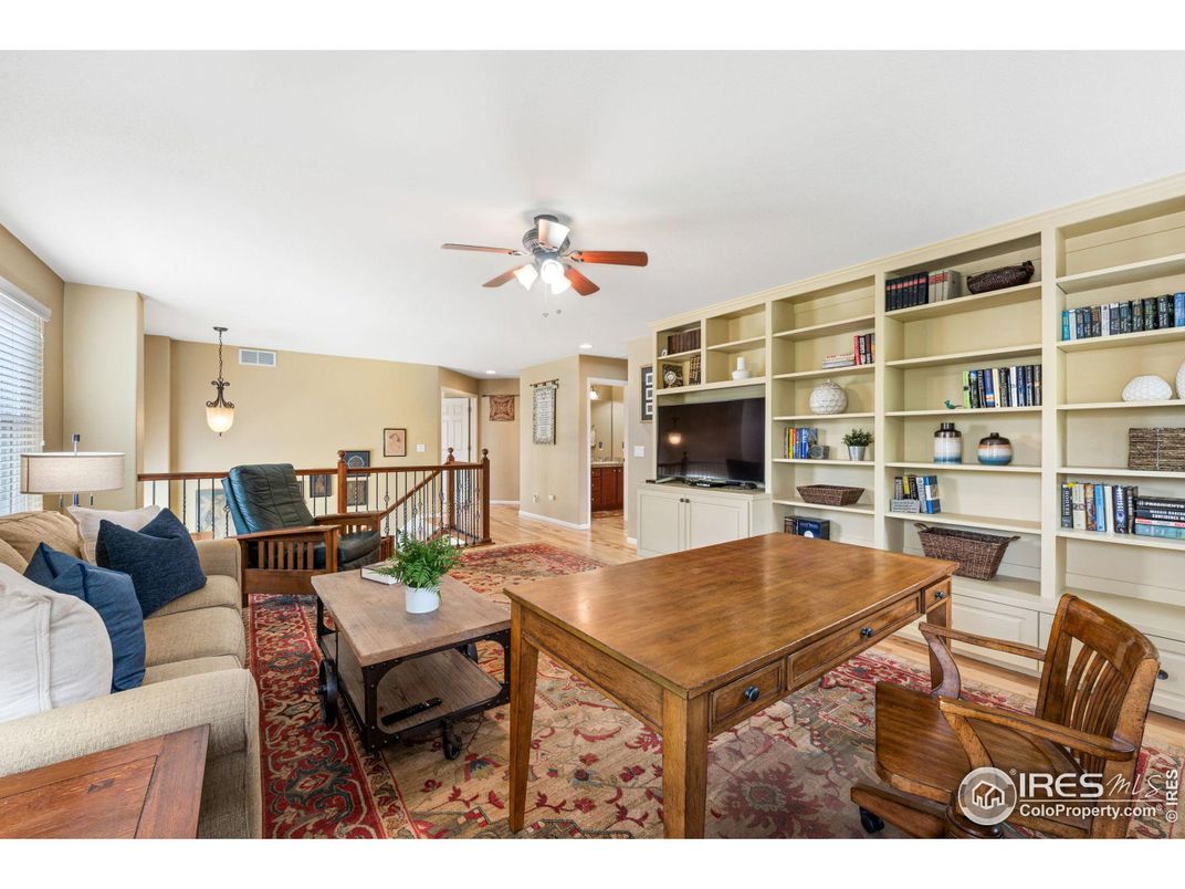 Interior, Living room, Pendant Lights
