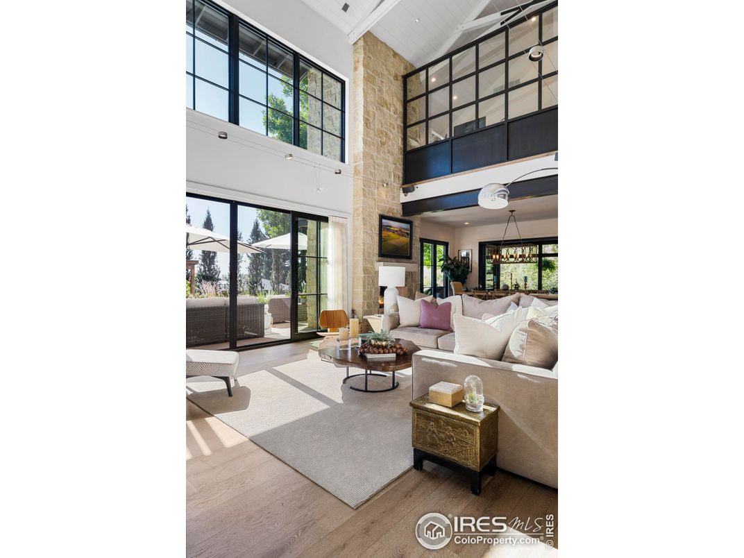 Interior, Living room