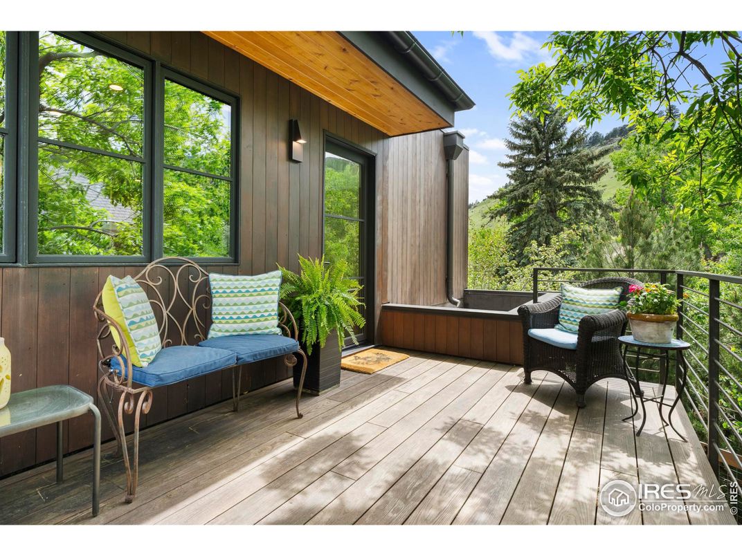 Exterior, Wood Texture Flooring