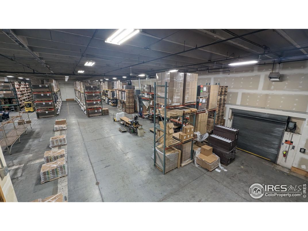 Fitness Equipment, Interior, Recessed Lighting