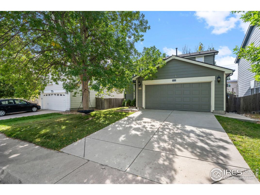 Detached Garage, Exterior