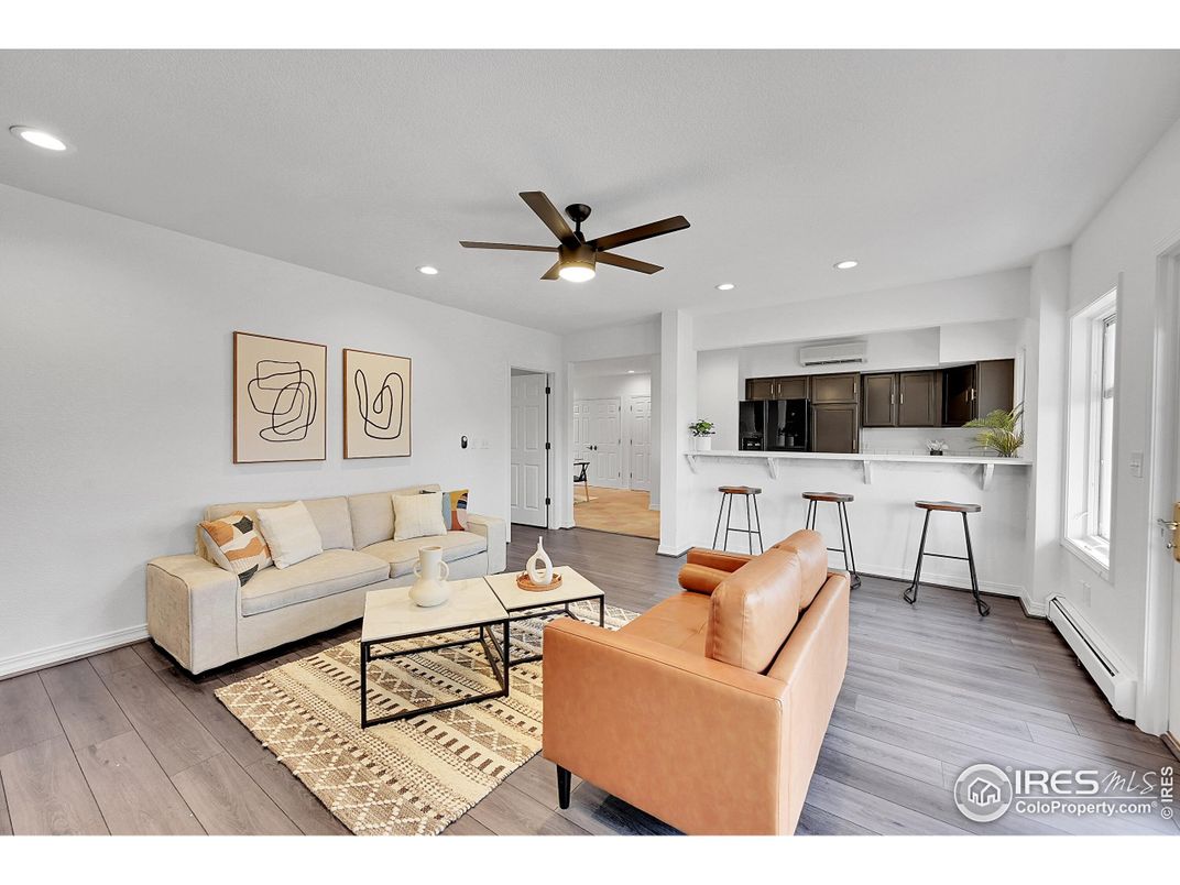 Interior, Kitchen, Living room, Recessed Lighting, Wood Texture Flooring