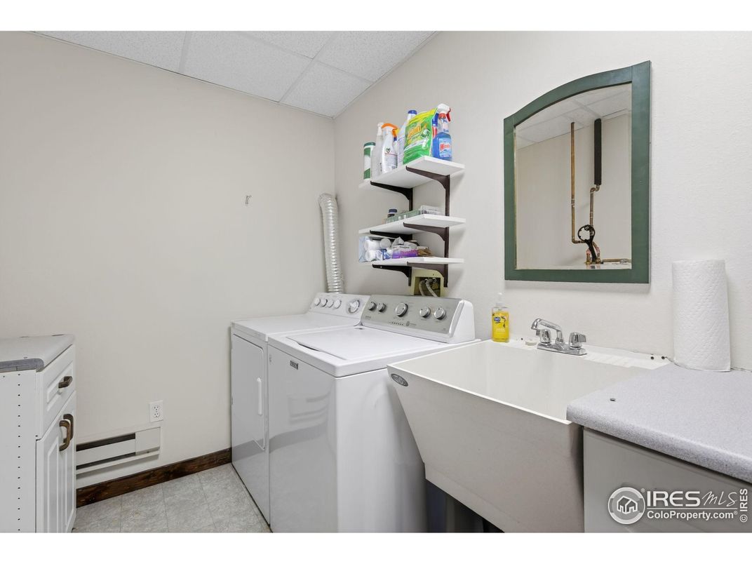 Interior, Washer