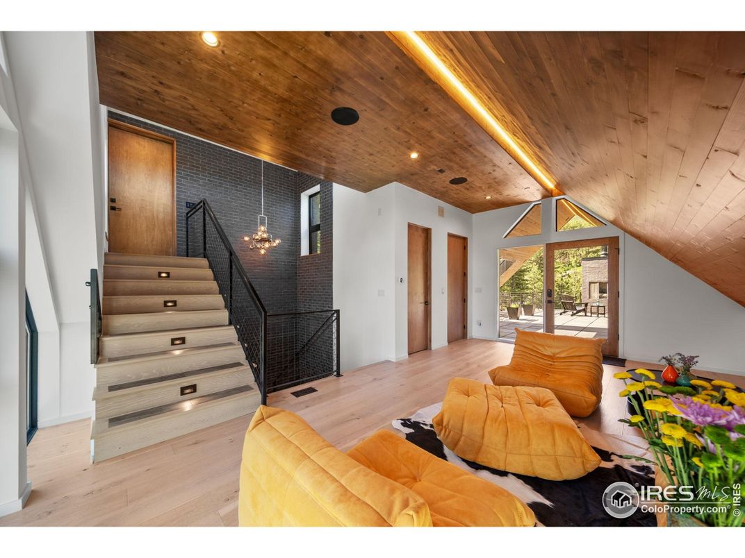 Interior, Living room, Recessed Lighting, Wooden Ceilings, Wood Texture Flooring