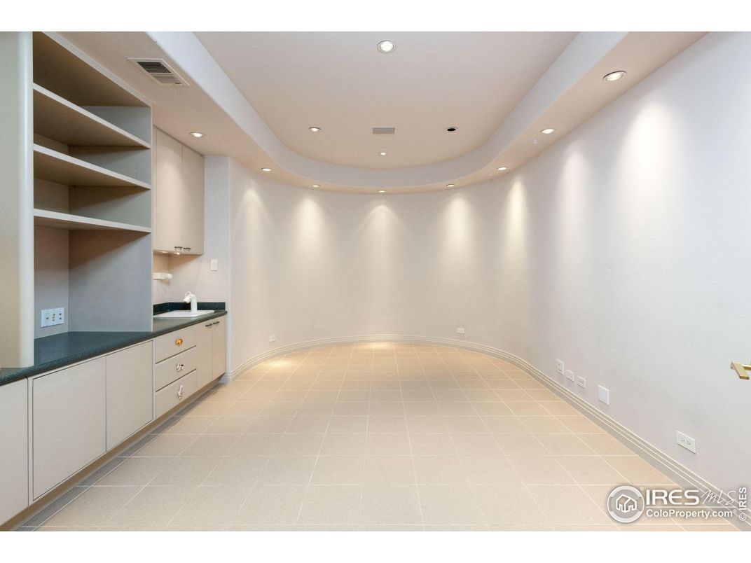 Interior, Recessed Lighting