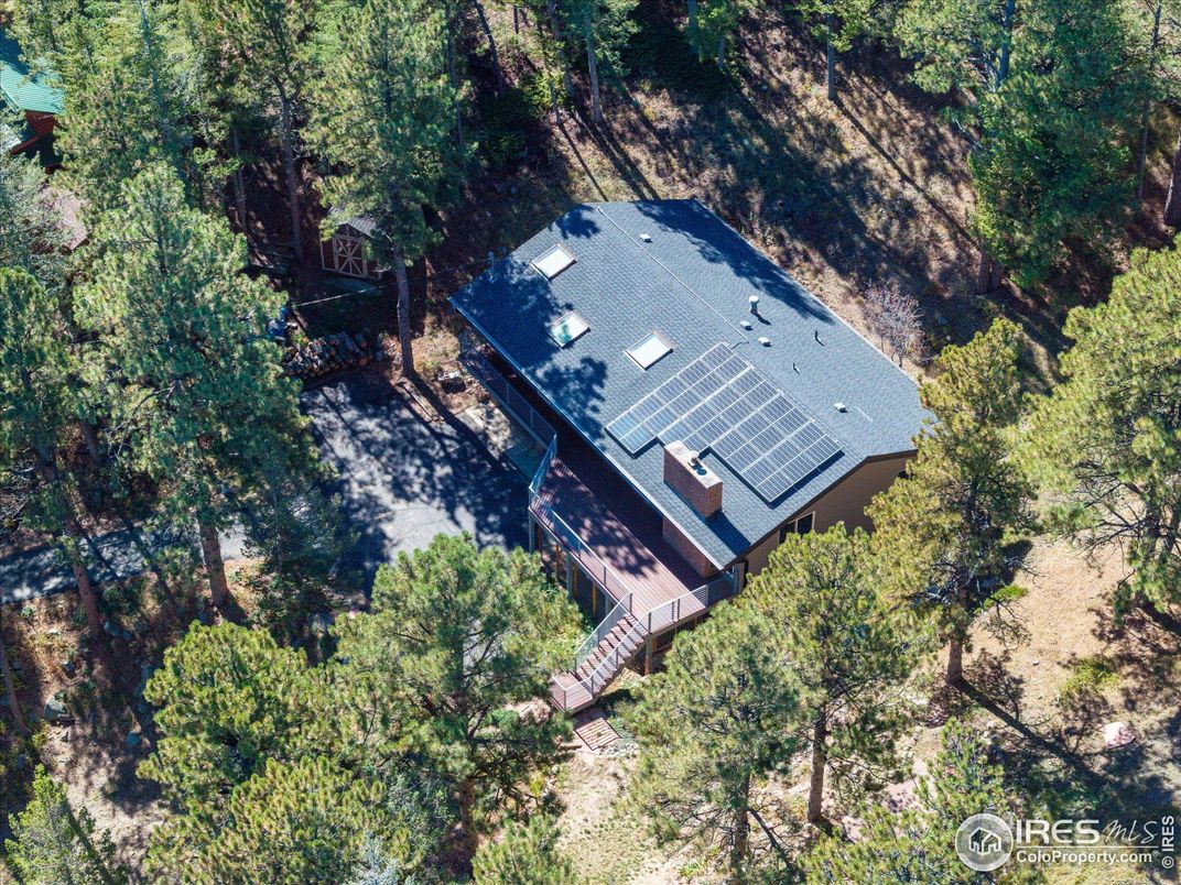 Exterior, Drone