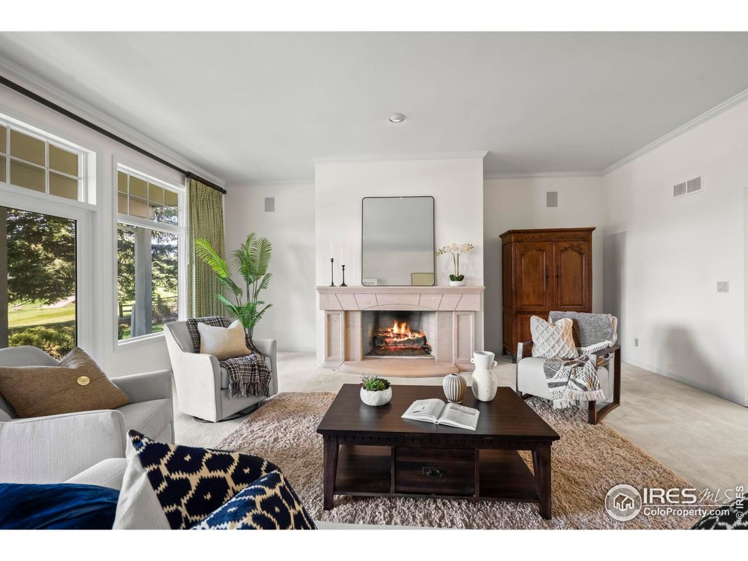 Fireplace, Interior, Living room, Recessed Lighting