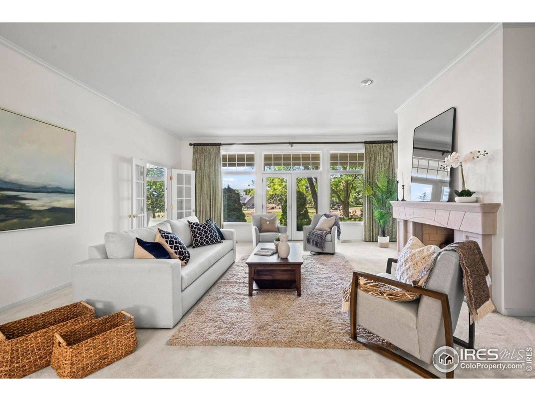 Fireplace, Interior, Living room, Recessed Lighting