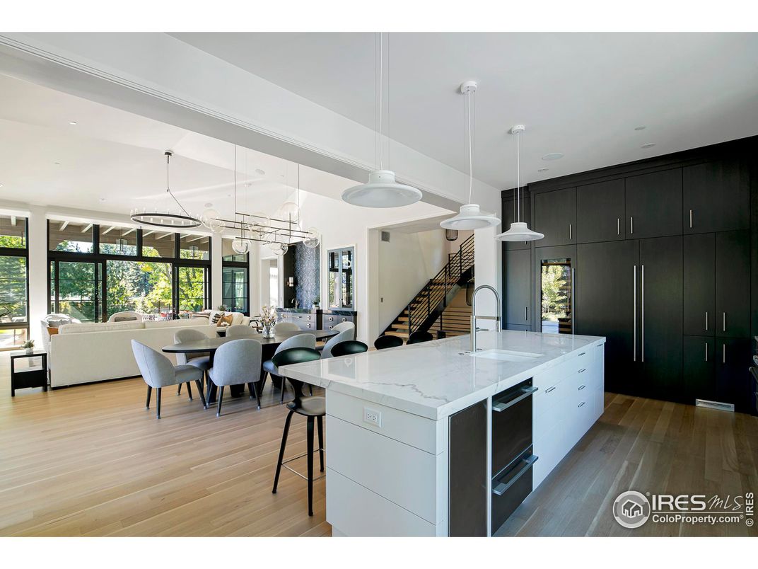 Dining room, Interior, Kitchen, Pendant Lights, Recessed Lighting, Wood Texture Flooring