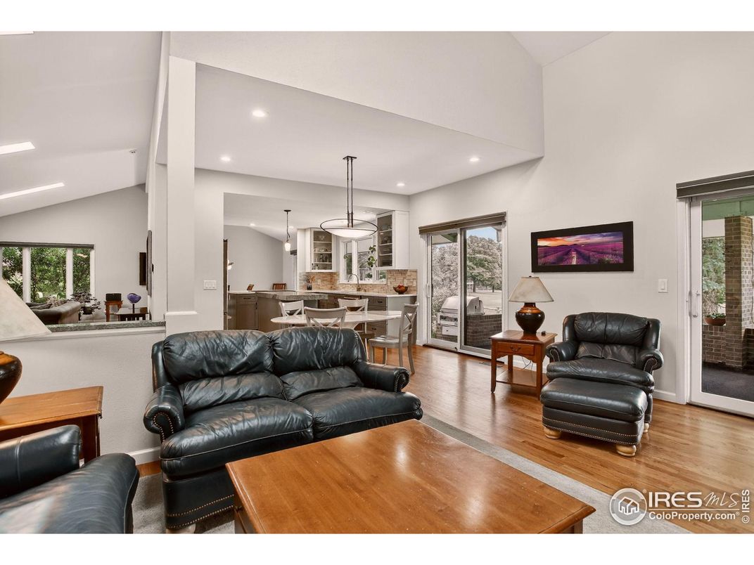 Dining room, Interior, Kitchen, Living room, Pendant Lights, Recessed Lighting, Wood Texture Flooring
