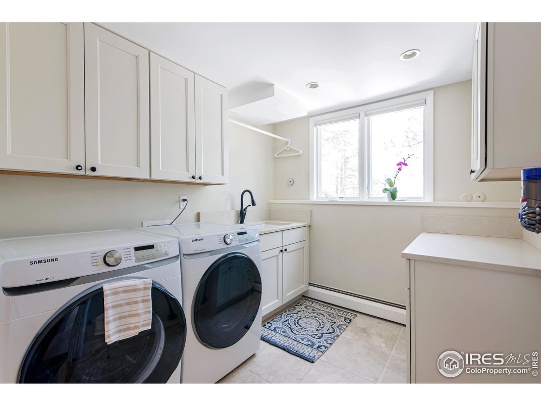 Interior, Recessed Lighting, Washer