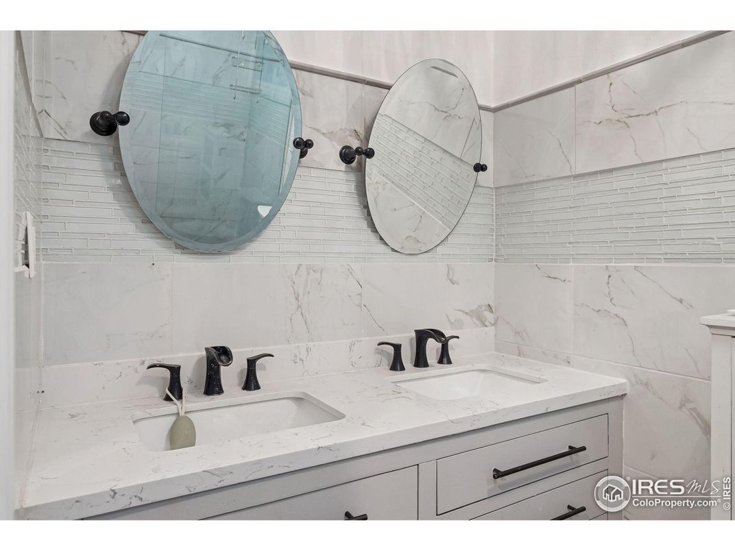 Bathroom, Dual Sink Vanities, Interior, Marble Walls