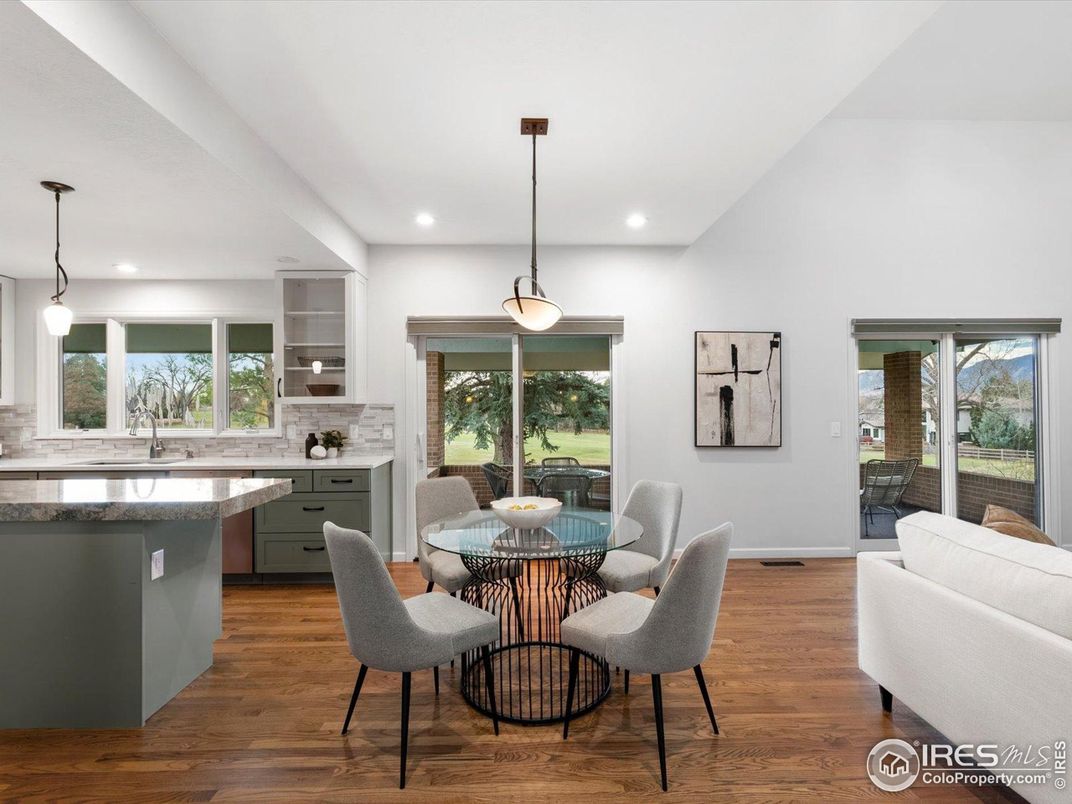 Dining room, Interior, Kitchen, Pendant Lights, Recessed Lighting, Wood Texture Flooring