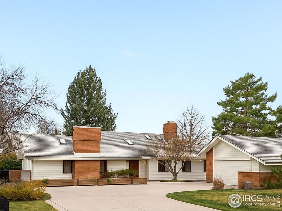 Attached, Backyard, Exterior, Facade, Ranch