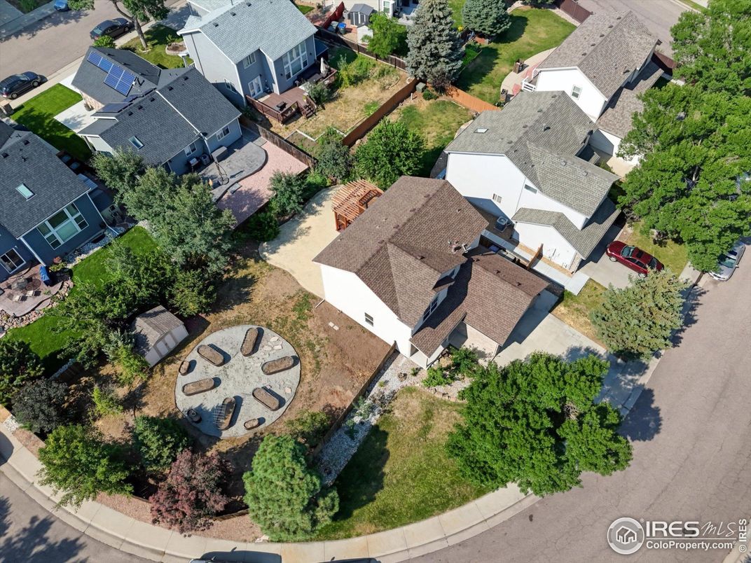 Exterior, Drone