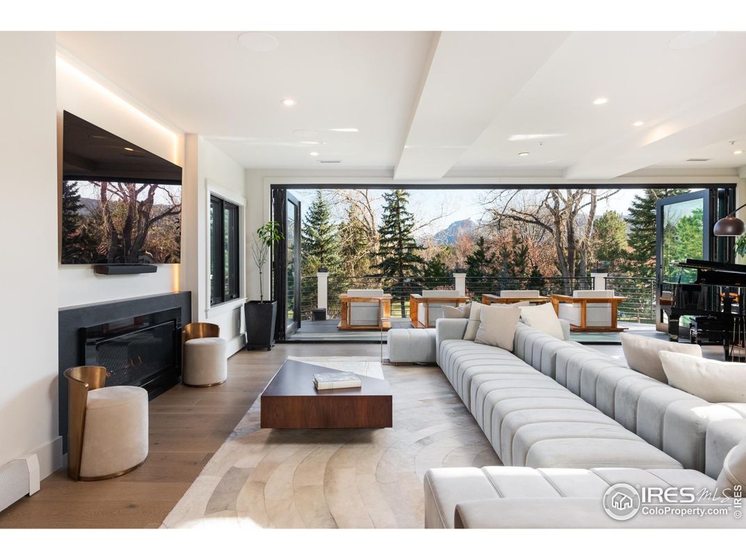 Fireplace, Interior, Living room, Piano, Recessed Lighting, Wood Texture Flooring