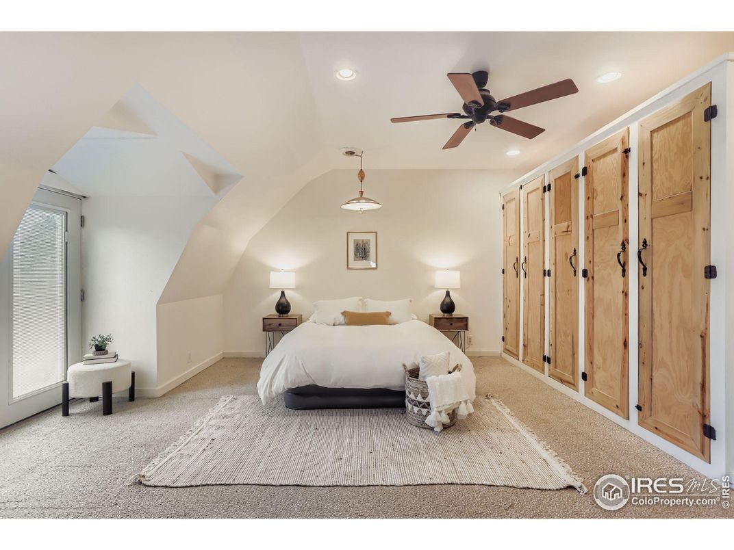Bedroom, Interior, Pendant Lights, Recessed Lighting