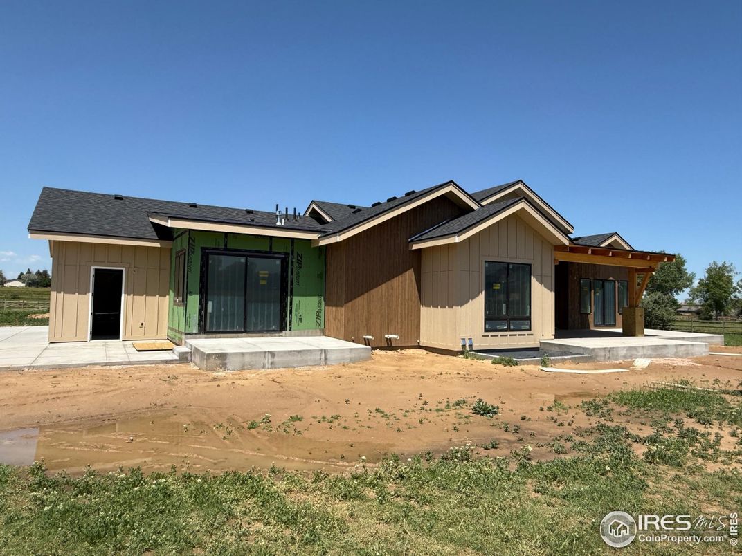 Backyard, Exterior, Facade, Farmhouse