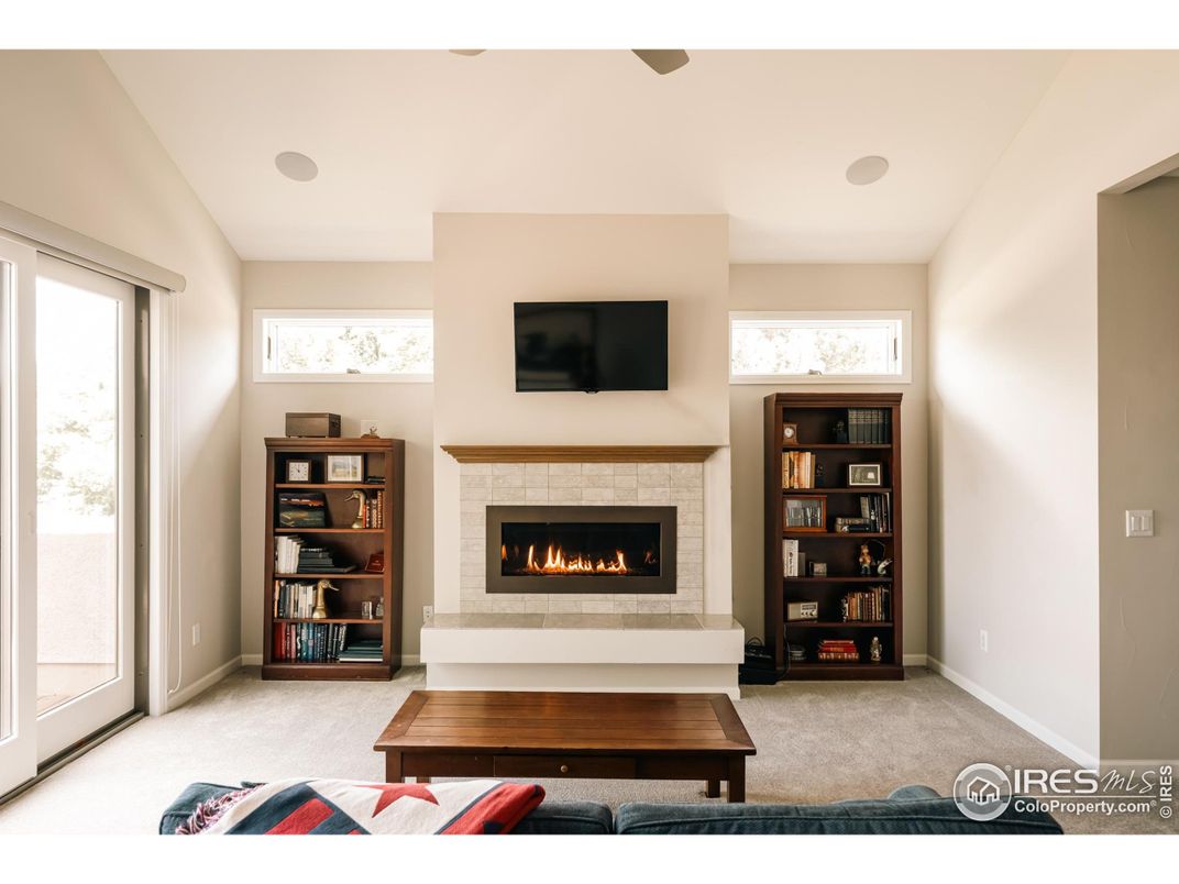 Fireplace, Interior, Living room