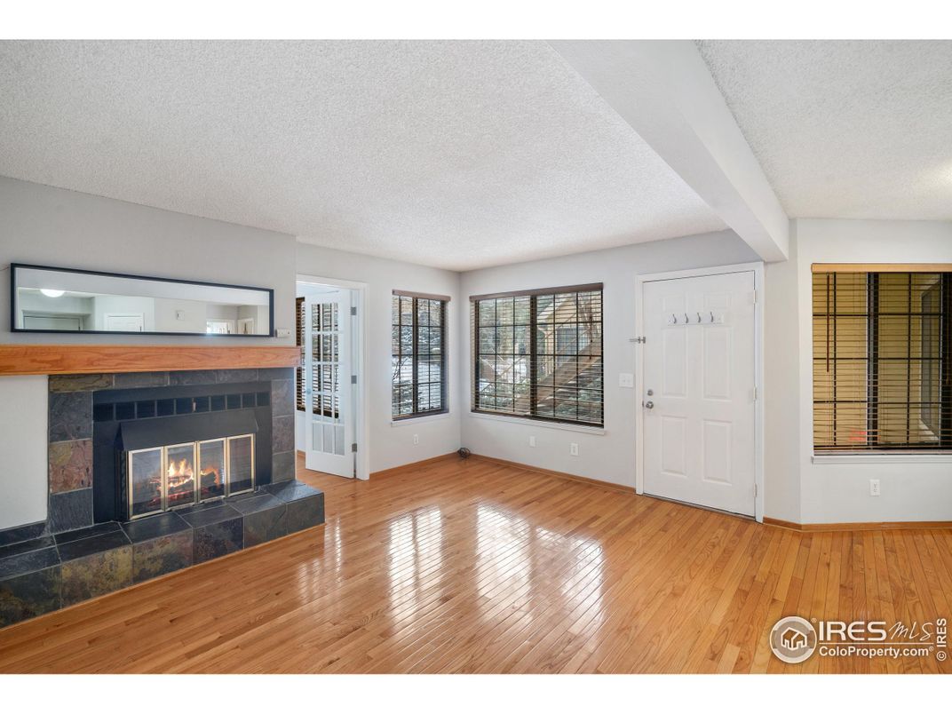 Empty room, Fireplace, Interior, Wood Texture Flooring