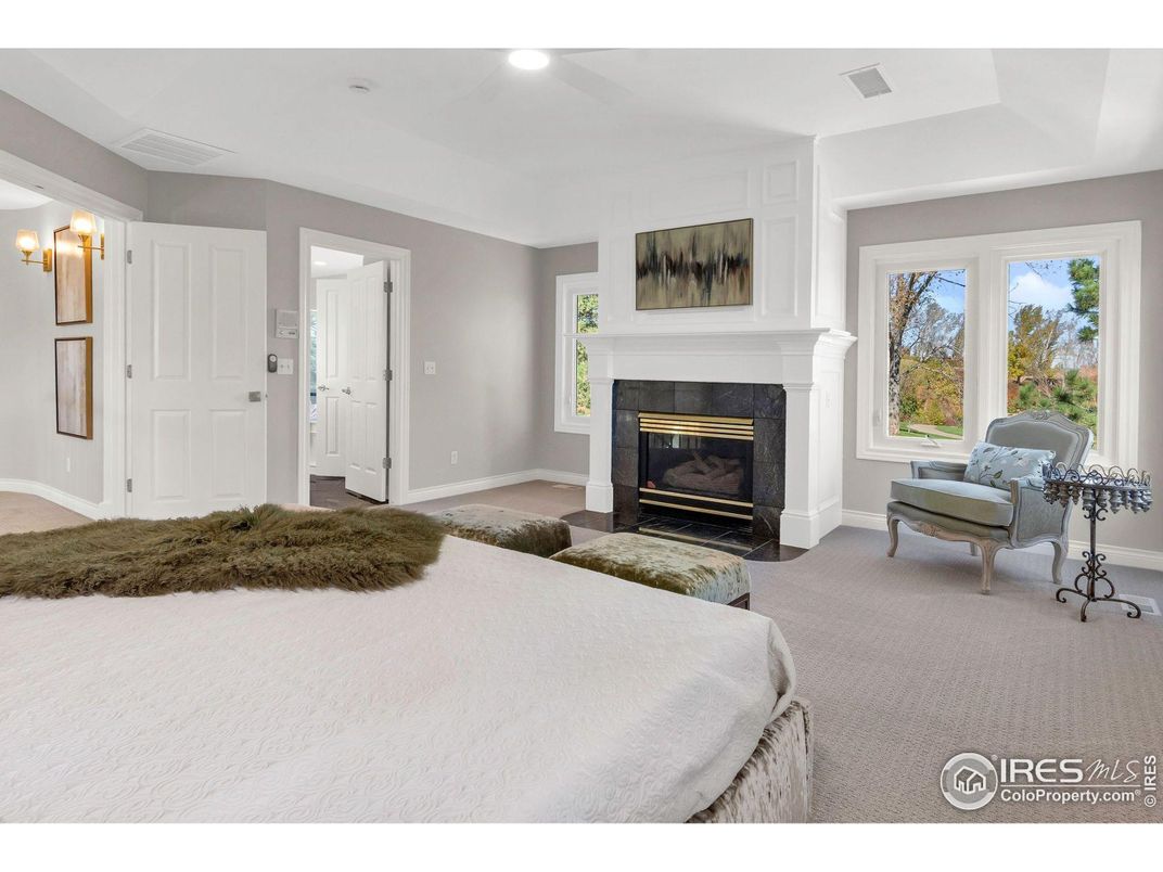 Bedroom, Fireplace, Interior, Recessed Lighting
