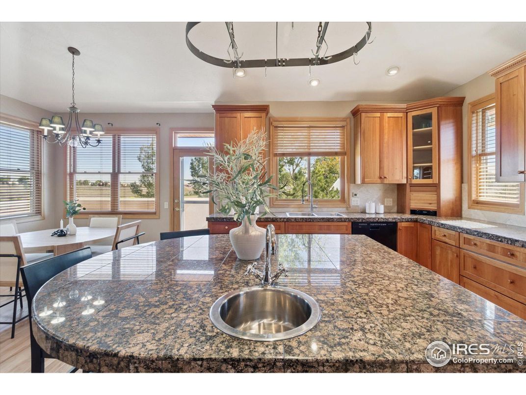 Chandelier, Dining room, Interior, Kitchen, Pendant Lights, Recessed Lighting