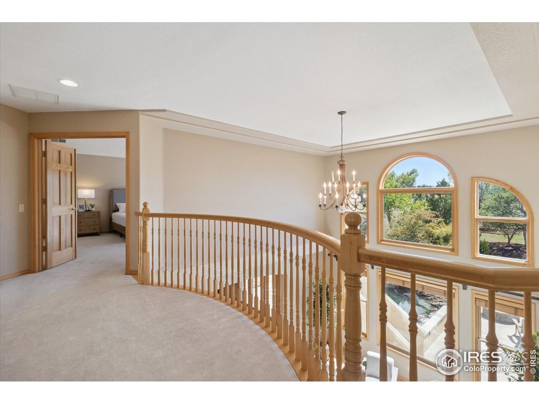 Chandelier, Interior, Recessed Lighting