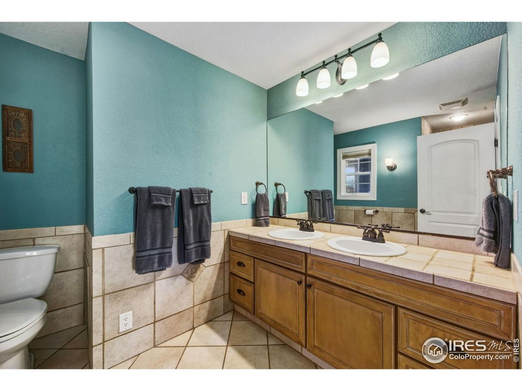 Bathroom, Dual Sink Vanities, Interior, Tile Countertops