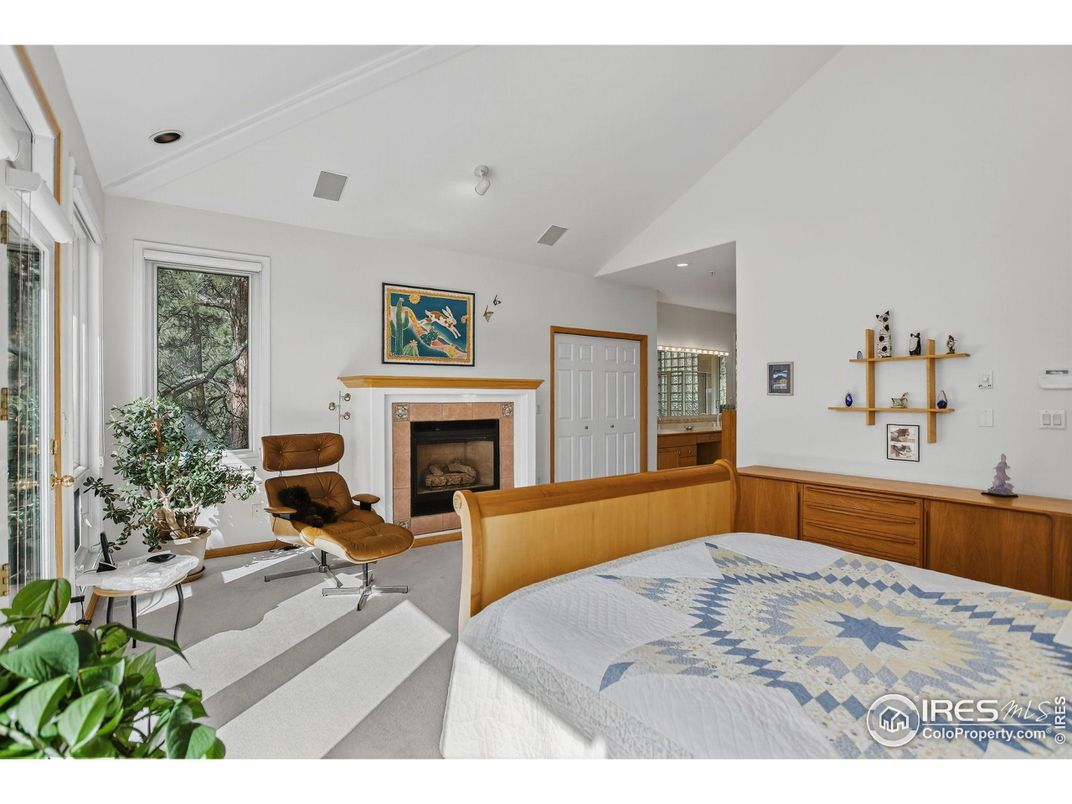 Bedroom, Fireplace, Interior, Recessed Lighting