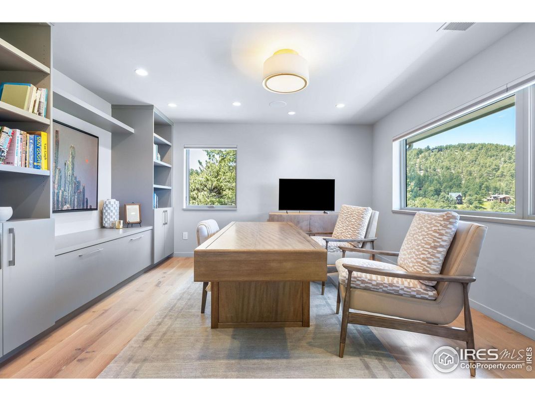Home Office, Interior, Recessed Lighting, Wood Texture Flooring