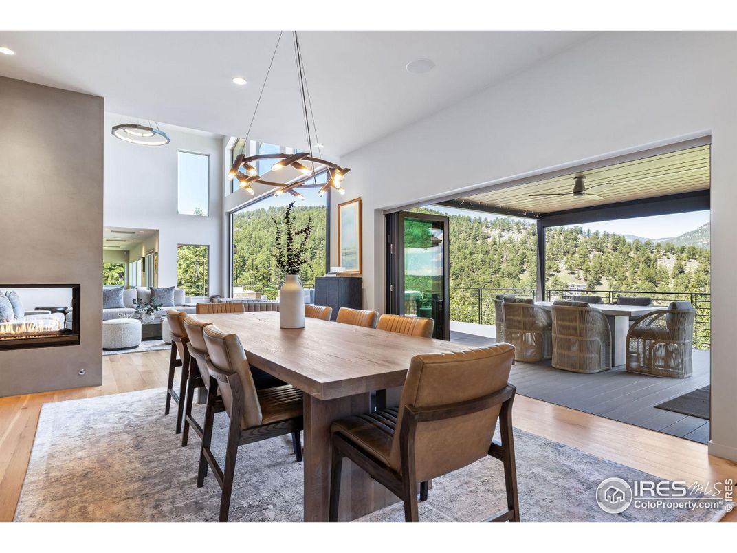 Dining room, Fireplace, Interior, Pendant Lights, Recessed Lighting, Wood Texture Flooring