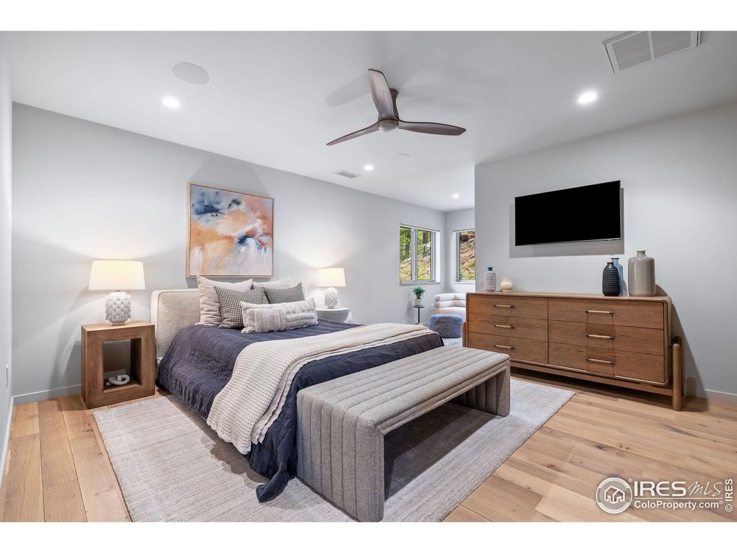 Bedroom, Interior, Recessed Lighting, Wood Texture Flooring