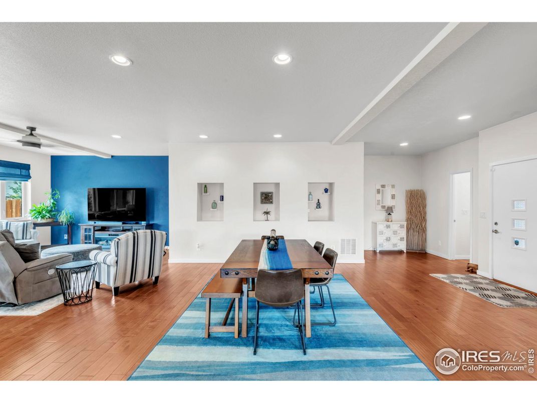 Dining room, Interior, Living room, Recessed Lighting, Wood Texture Flooring
