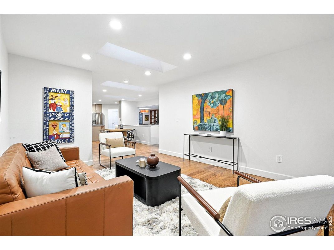 Dining room, Interior, Recessed Lighting, Stone Walls, Wood Texture Flooring