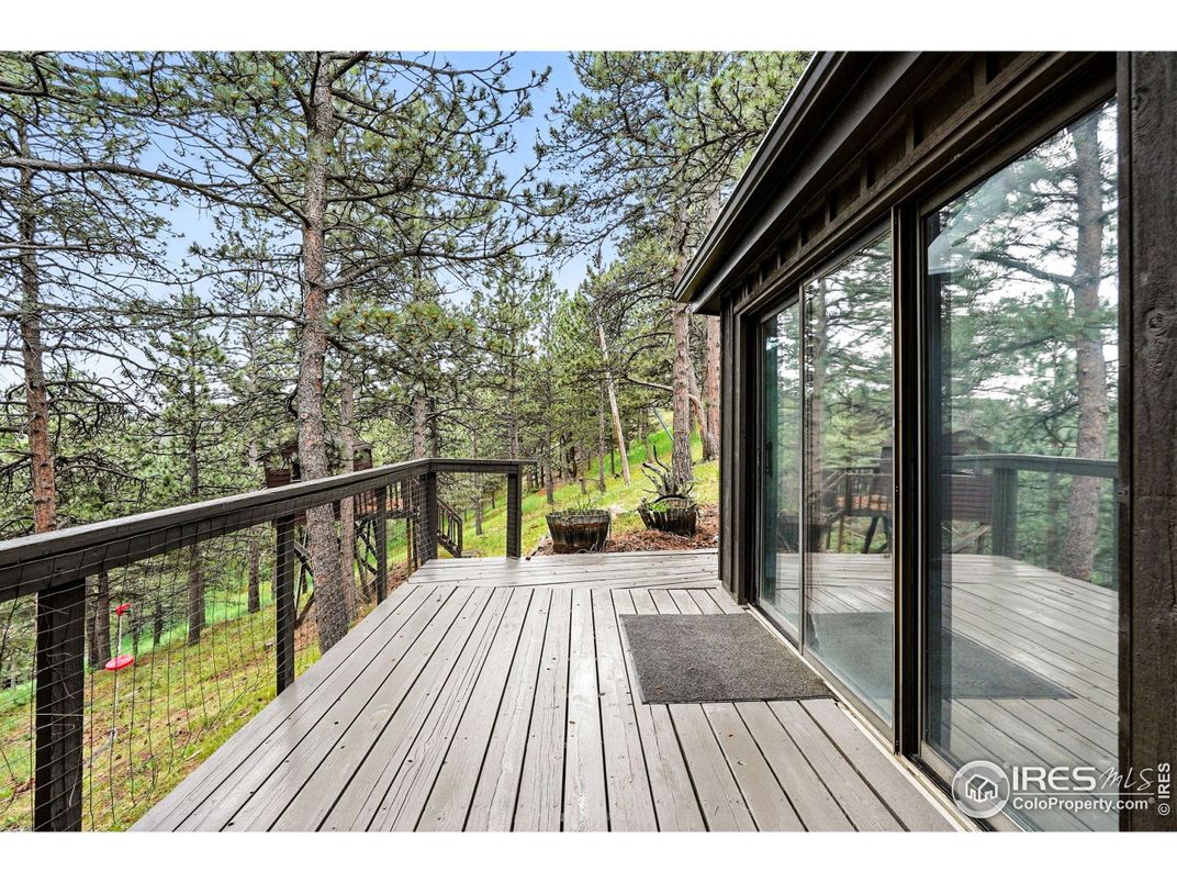 Exterior, Wood Texture Flooring