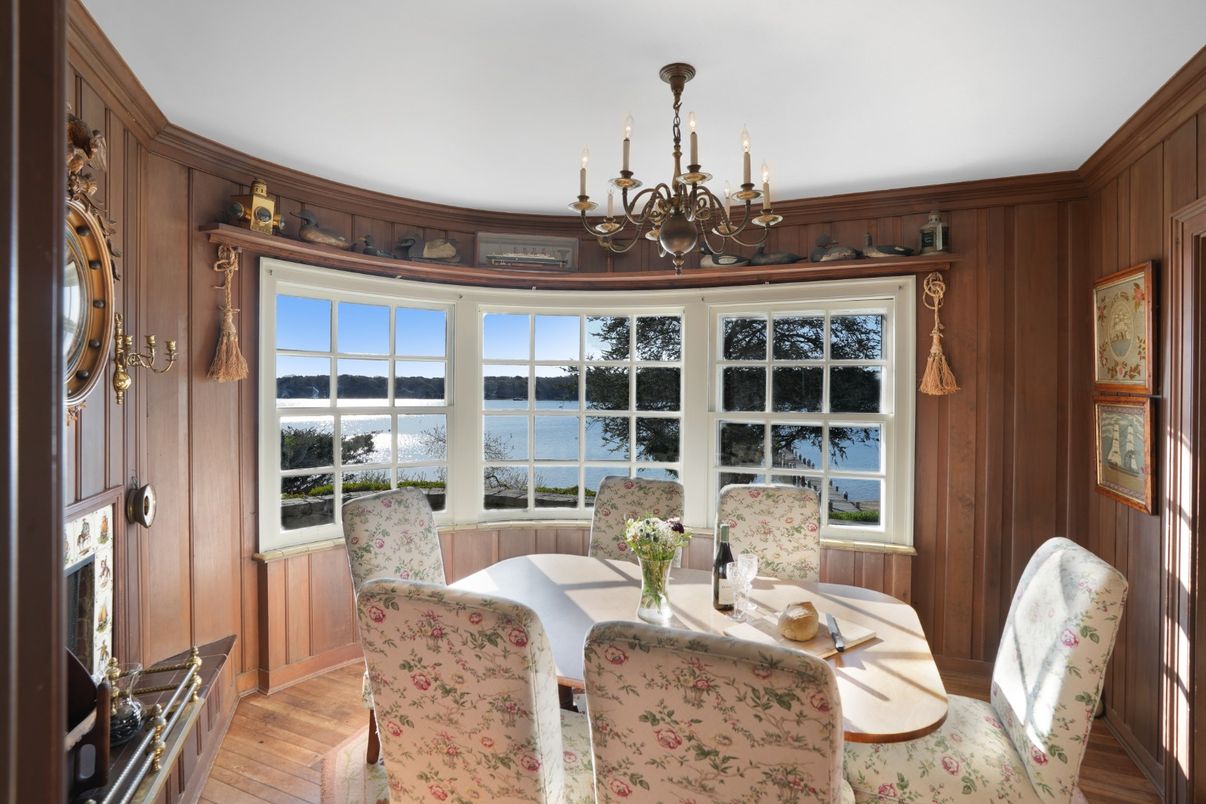 Chandelier, Dining room, Interior, Water, Wood Texture Flooring, Wooden Walls